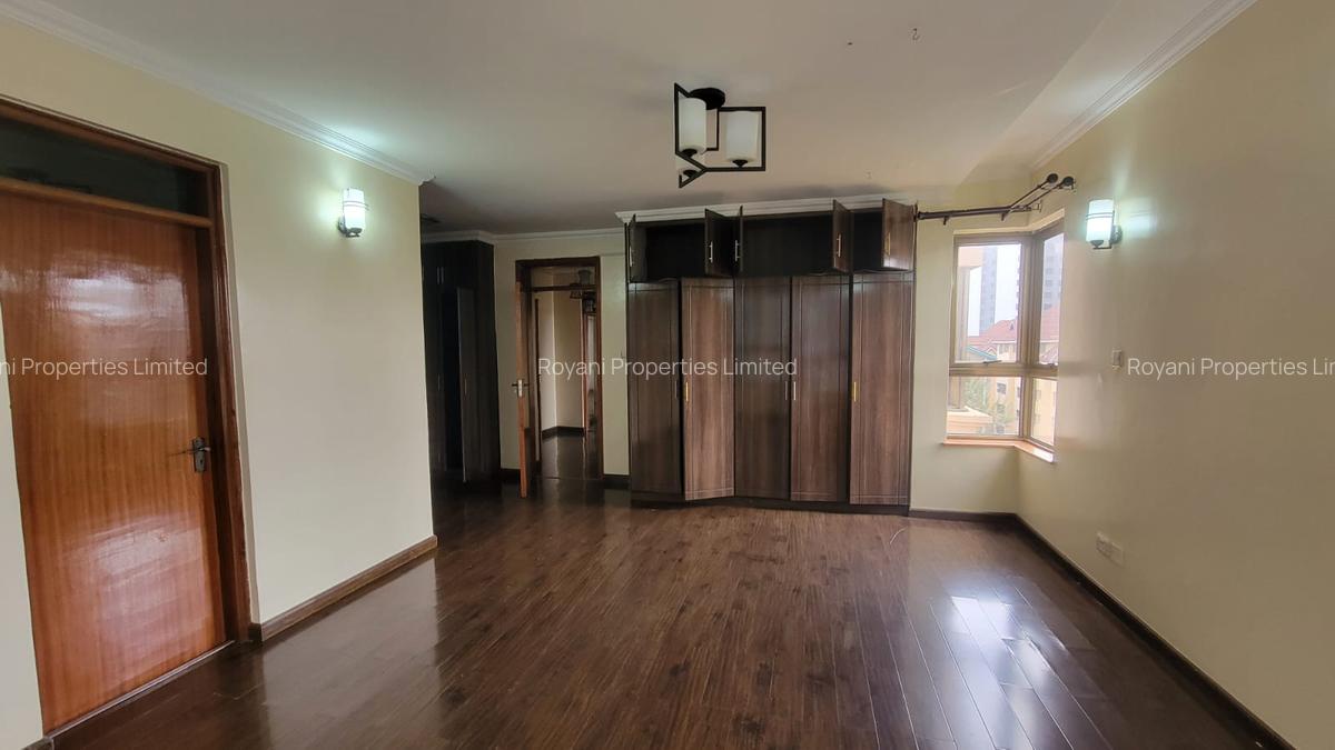3 Bed Apartment with En Suite in Kileleshwa - 10