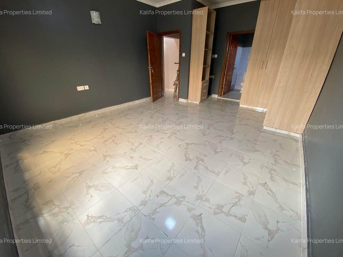 3 Bed House with En Suite in Kitengela - 5