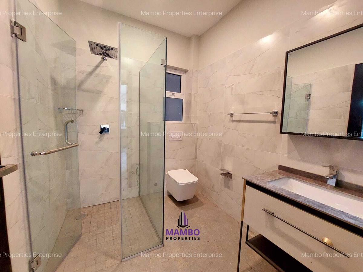 2 Bed Apartment with En Suite at Riverside Drive - 15