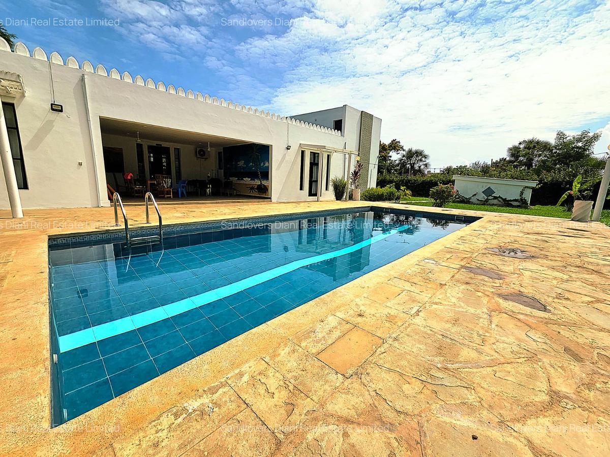3 Bed Villa with En Suite in Diani - 4