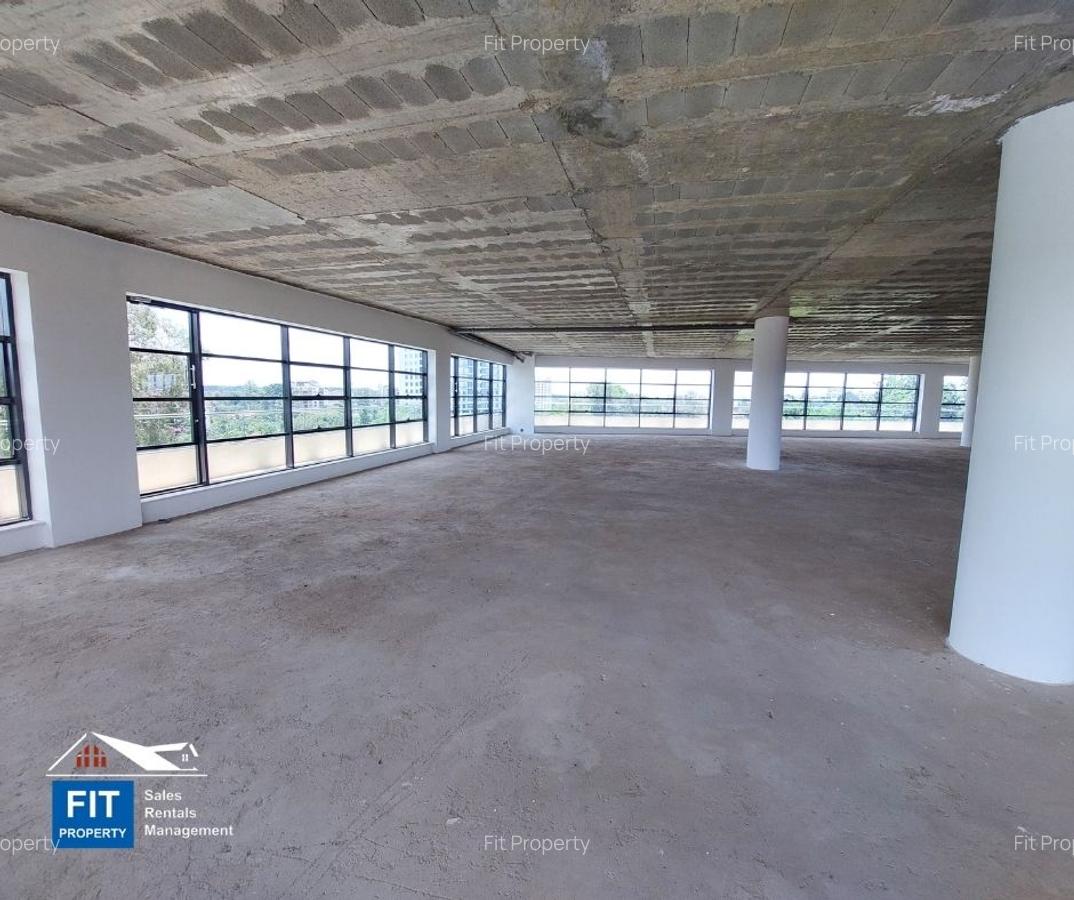 17,246 ft² Commercial Property with Service Charge Included in Westlands Area - 17