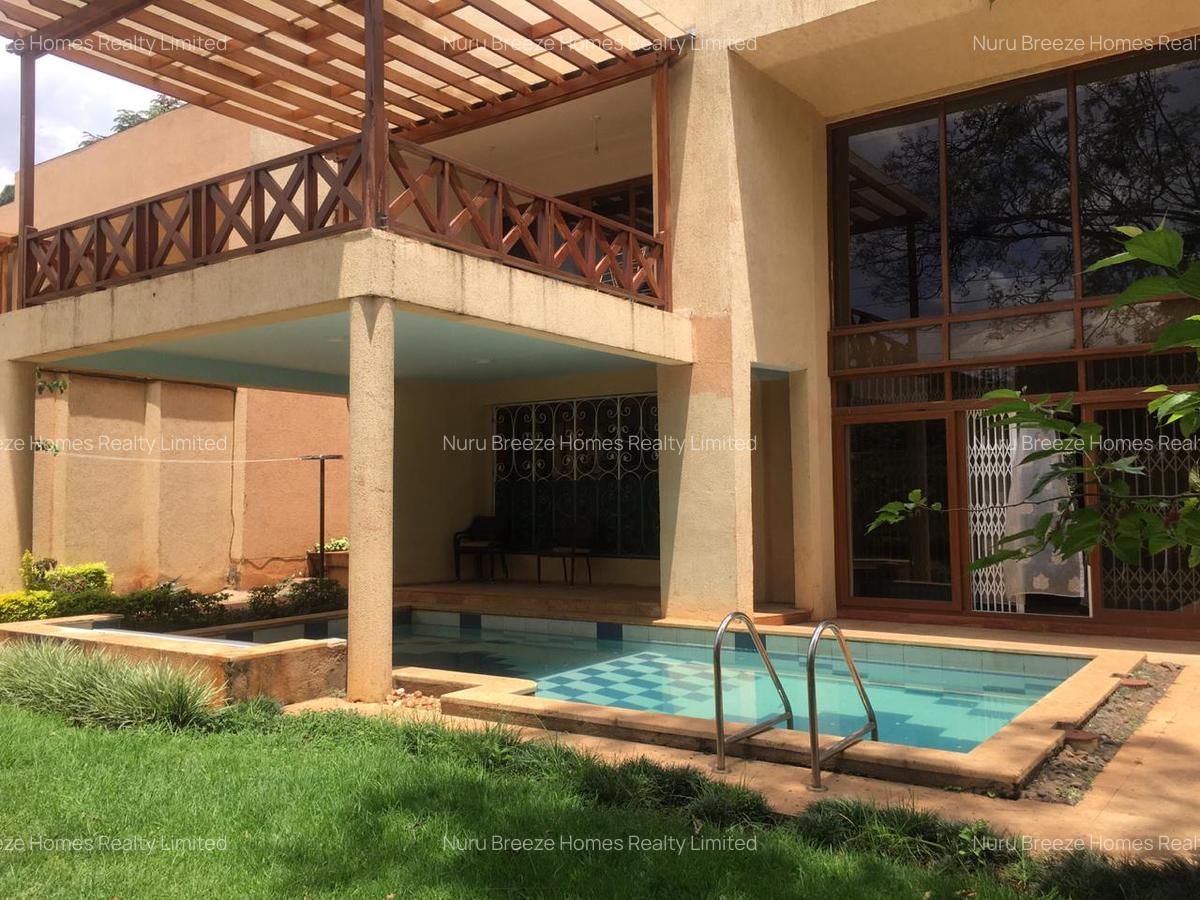 5 Bed Townhouse with En Suite in Lavington - 17