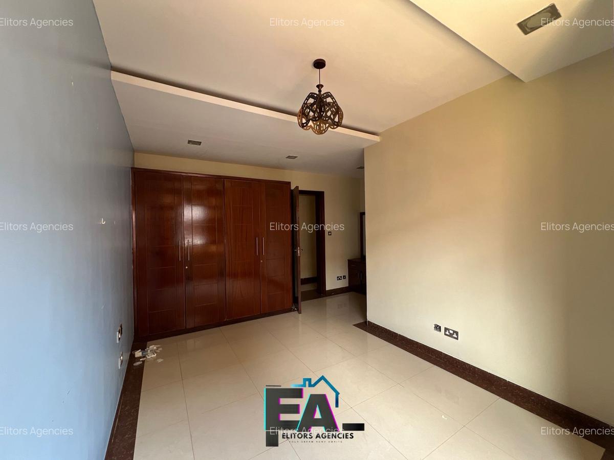 4 Bed Apartment with En Suite at Argwings Kodhek Road - 8