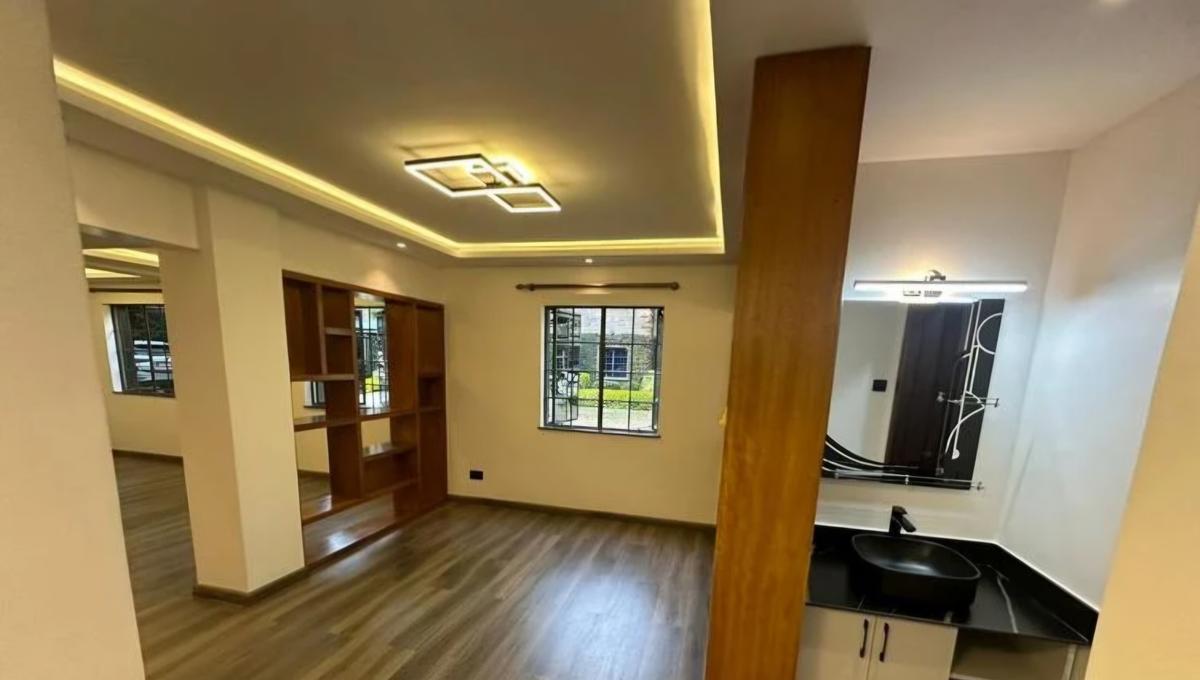 5 Bed Townhouse with Staff Quarters in Lavington - 6