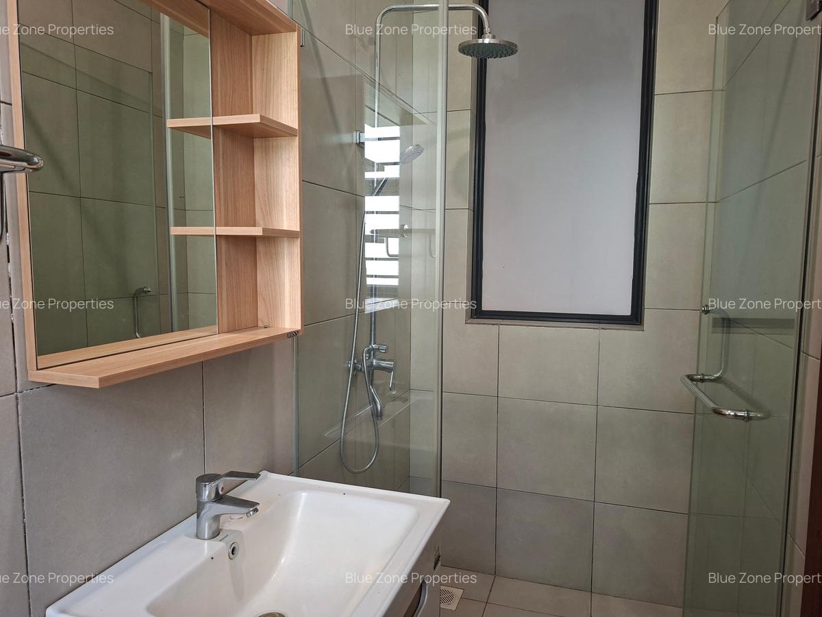 4 Bed Townhouse with En Suite at Off Glory Rd - 13