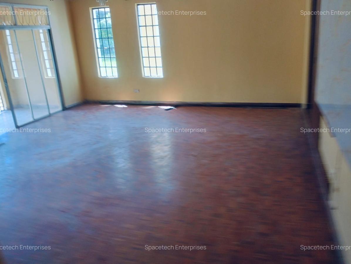 5 Bed House with En Suite in Loresho - 6