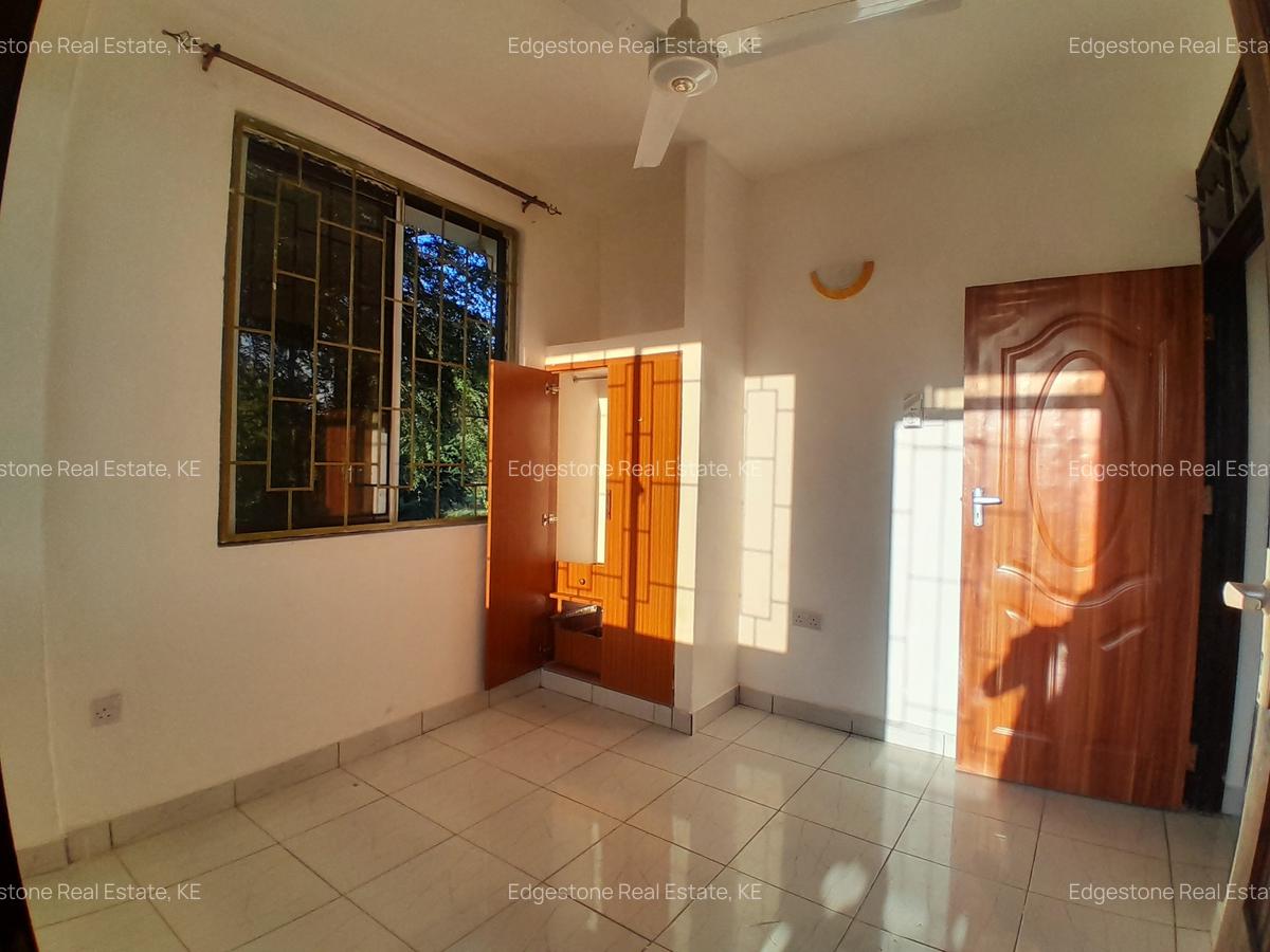 1 Bed Apartment with Parking in Mtwapa - 12