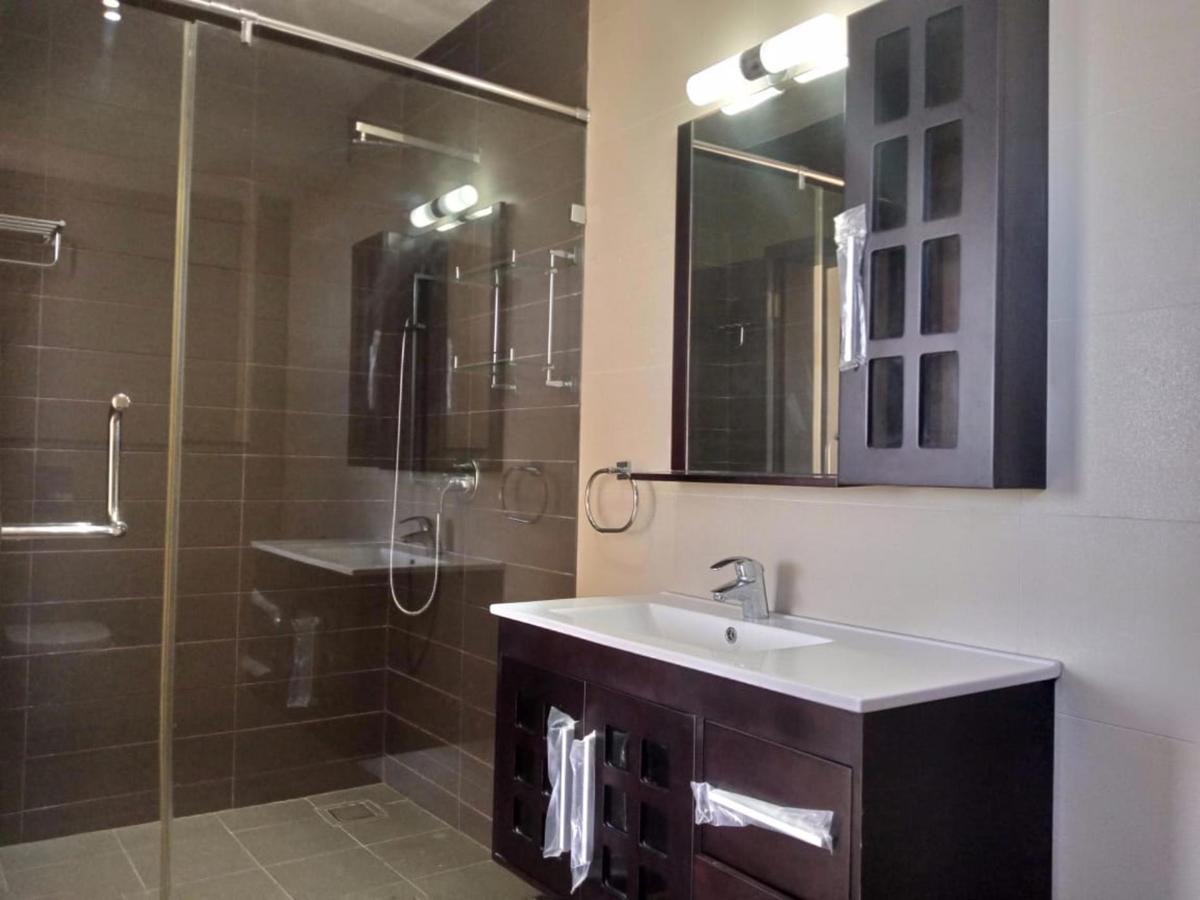 2 Bed Apartment with En Suite in Nyali Area - 8