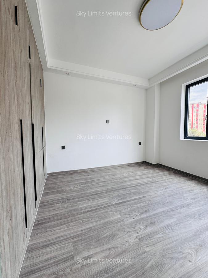 2 Bed Apartment with En Suite in Kilimani - 12
