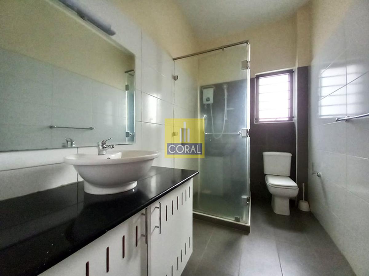 2 Bed Apartment with Borehole in Rhapta Road - 6