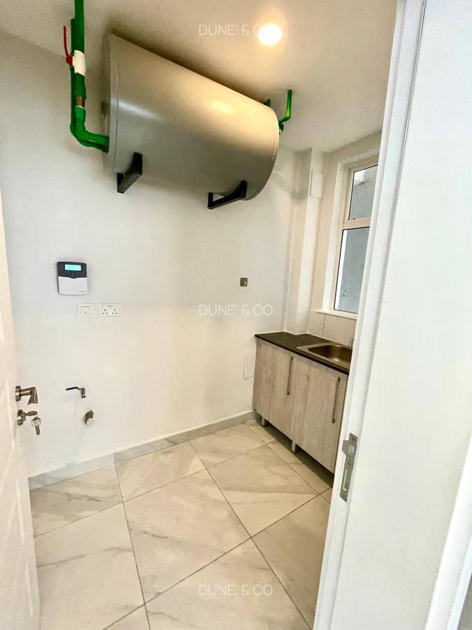 Serviced 1 Bed Apartment with En Suite in Westlands Area - 7