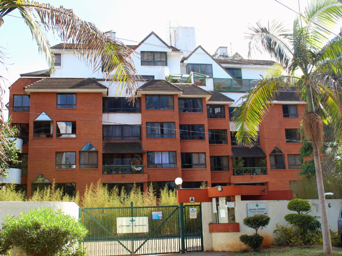 3 Bed Apartment with En Suite in Westlands Area - 1