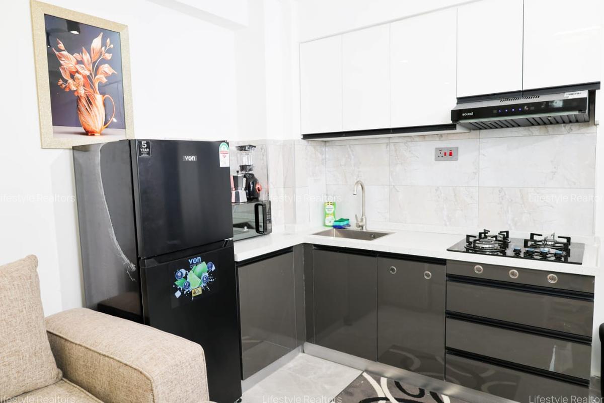 Serviced 1 Bed Apartment with En Suite at Argwins Kodhek Road - 8