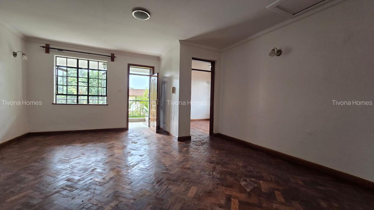 4 Bed Townhouse with En Suite in Kitisuru - 8