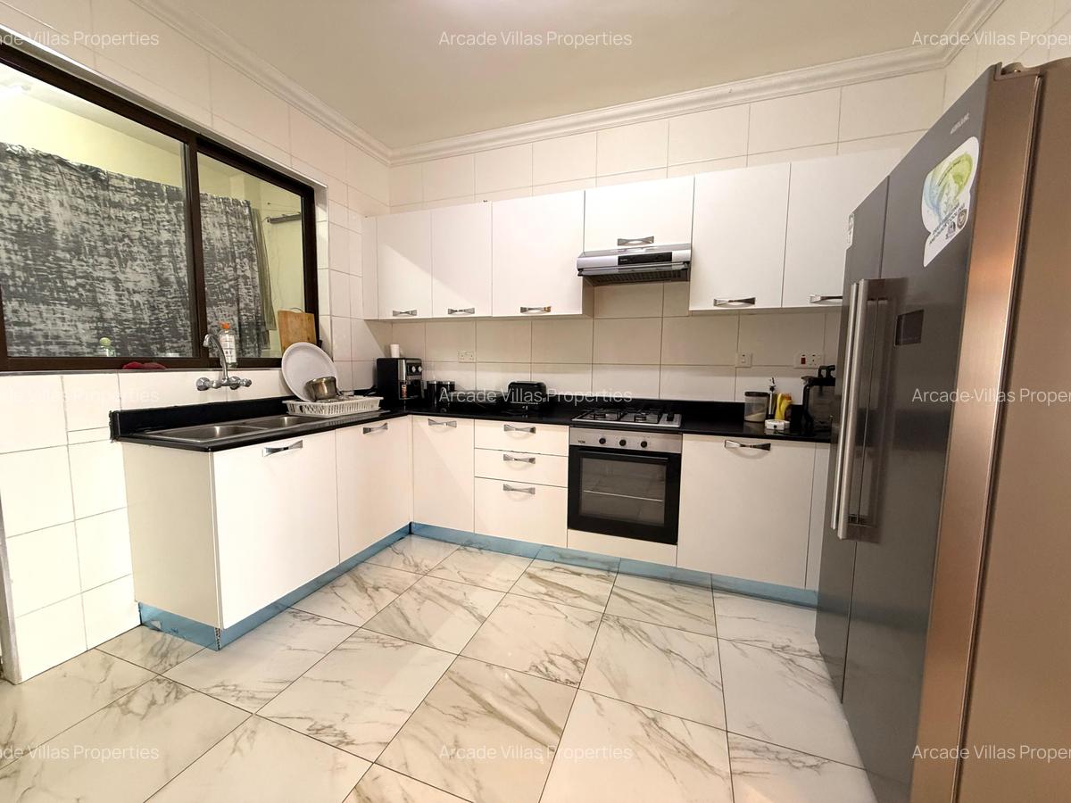 Serviced 2 Bed Apartment with En Suite at Kilimani Area - 6