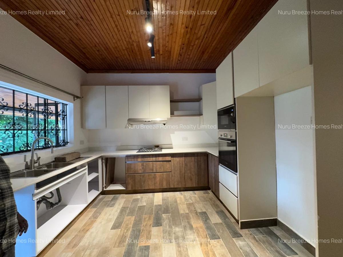 5 Bed House with En Suite in Thigiri - 3