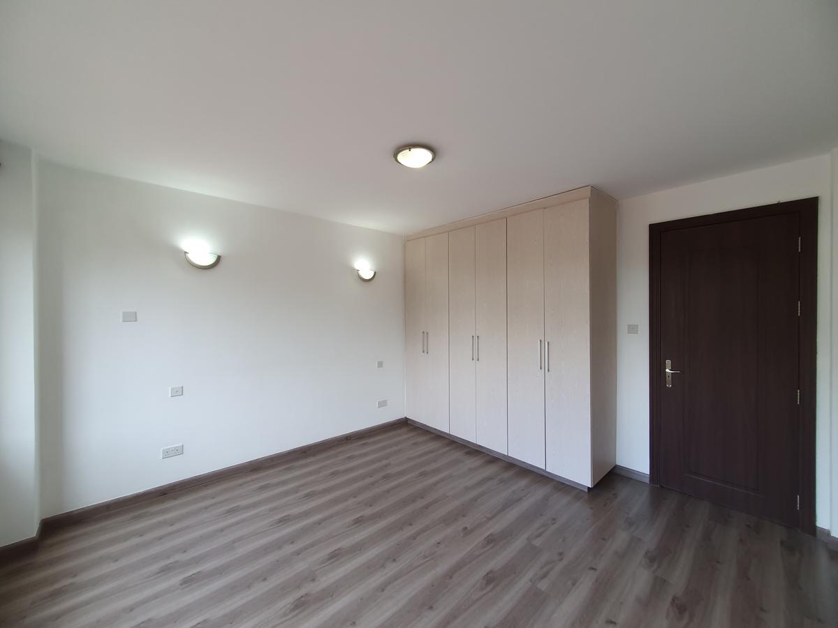 2 Bed Apartment with En Suite at Ojijo Road - 12