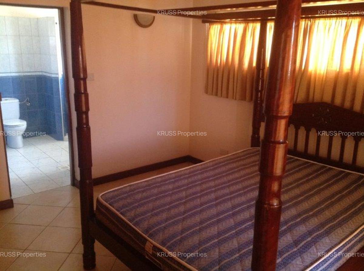 3 Bed Apartment with En Suite at As550 - 9