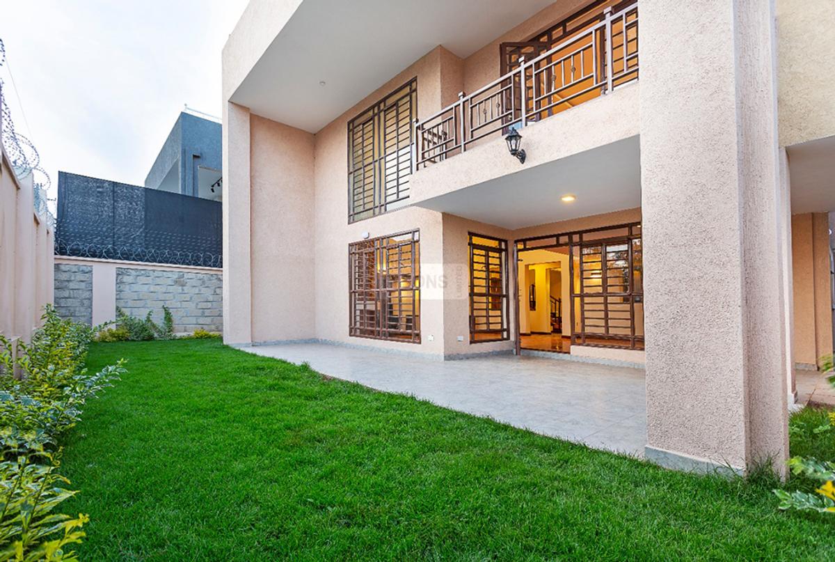 4 Bed Townhouse with En Suite in Ngong - 11