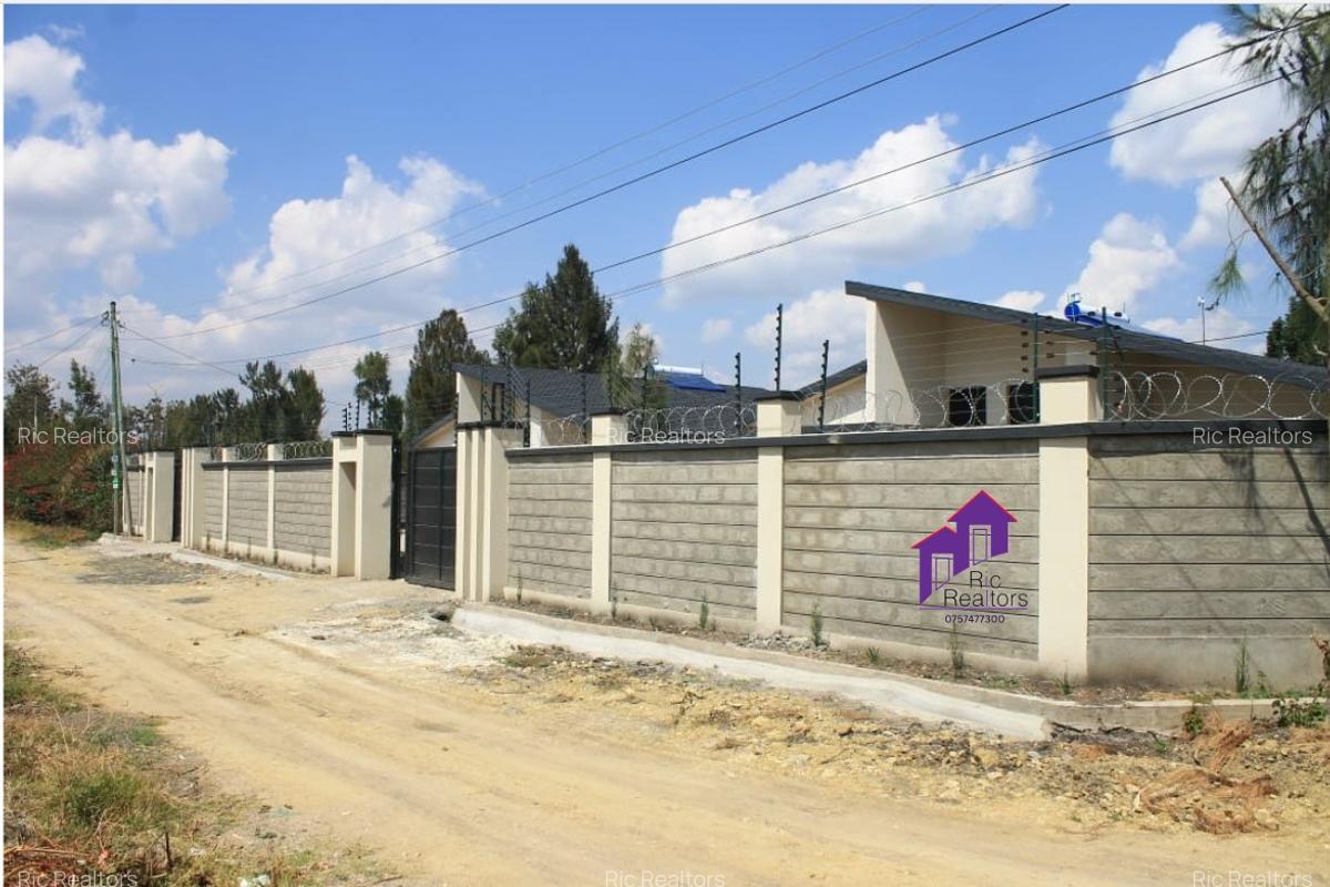 3 Bed Townhouse with En Suite at Kitengela - 18
