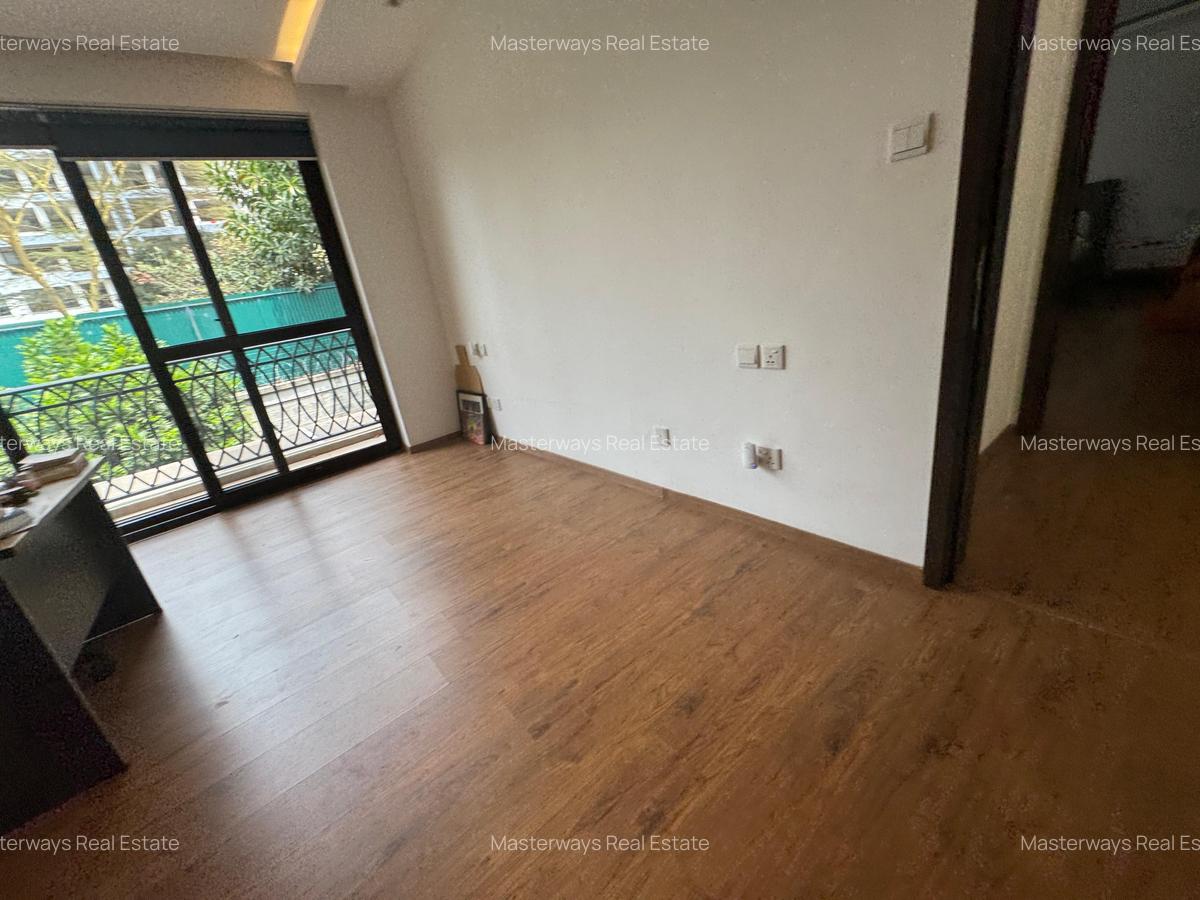 4 Bed Townhouse with En Suite in Westlands Area - 19