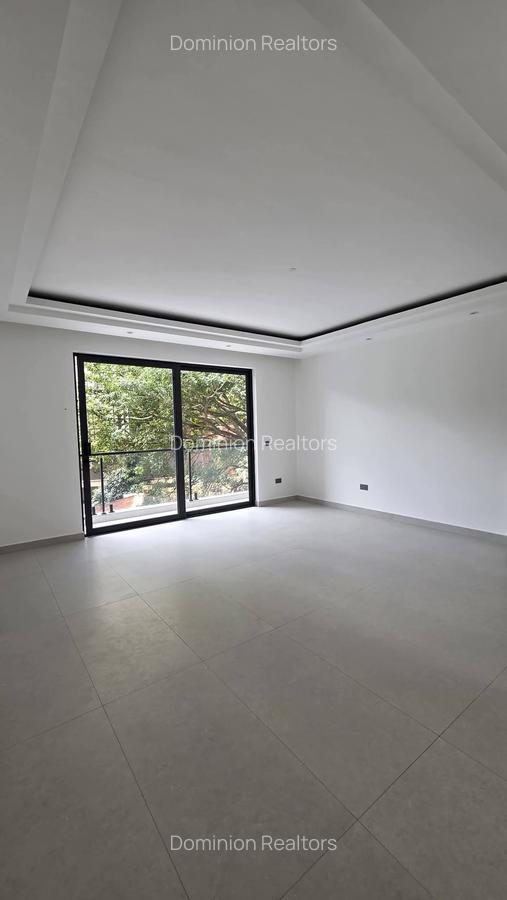 2 Bed Villa with En Suite in Westlands Area - 5