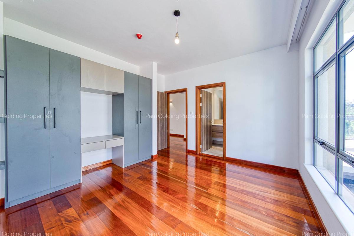 4 Bed Apartment with En Suite in Ruaka - 9