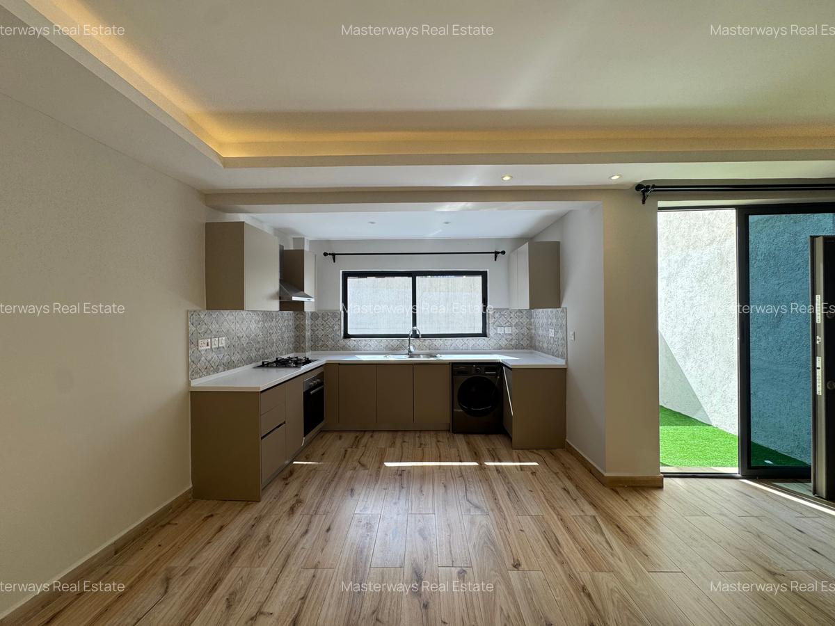 2 Bed Apartment with En Suite in Westlands Area - 1