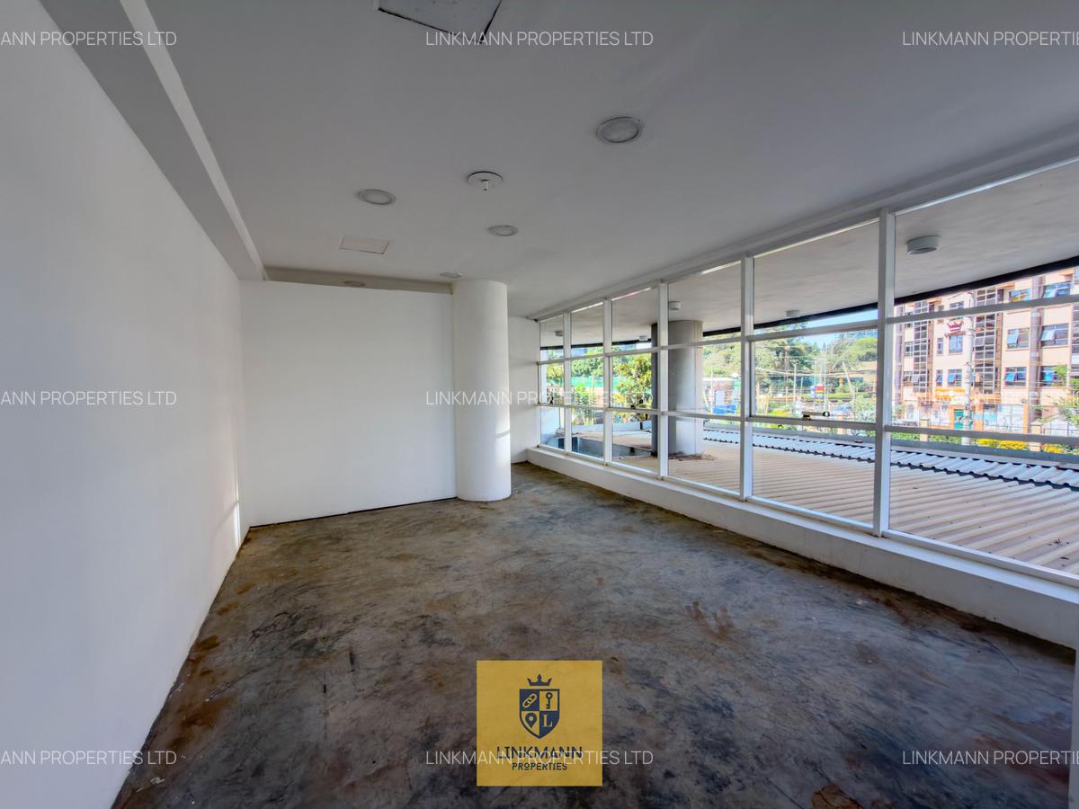 1,550 ft² Office with Service Charge Included in Westlands Area - 3