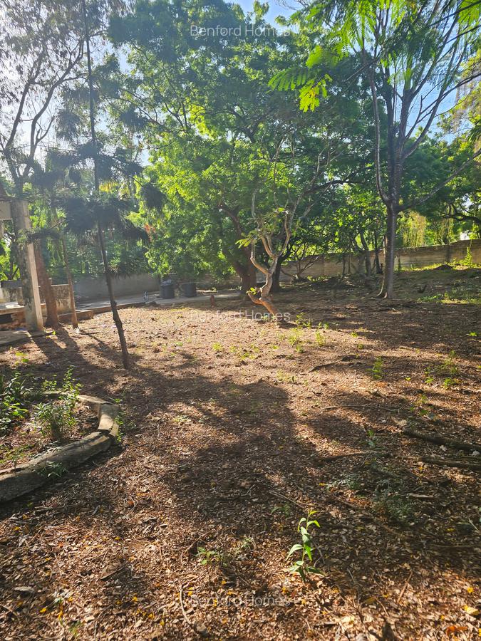 1 ac Land at Nyali - 3