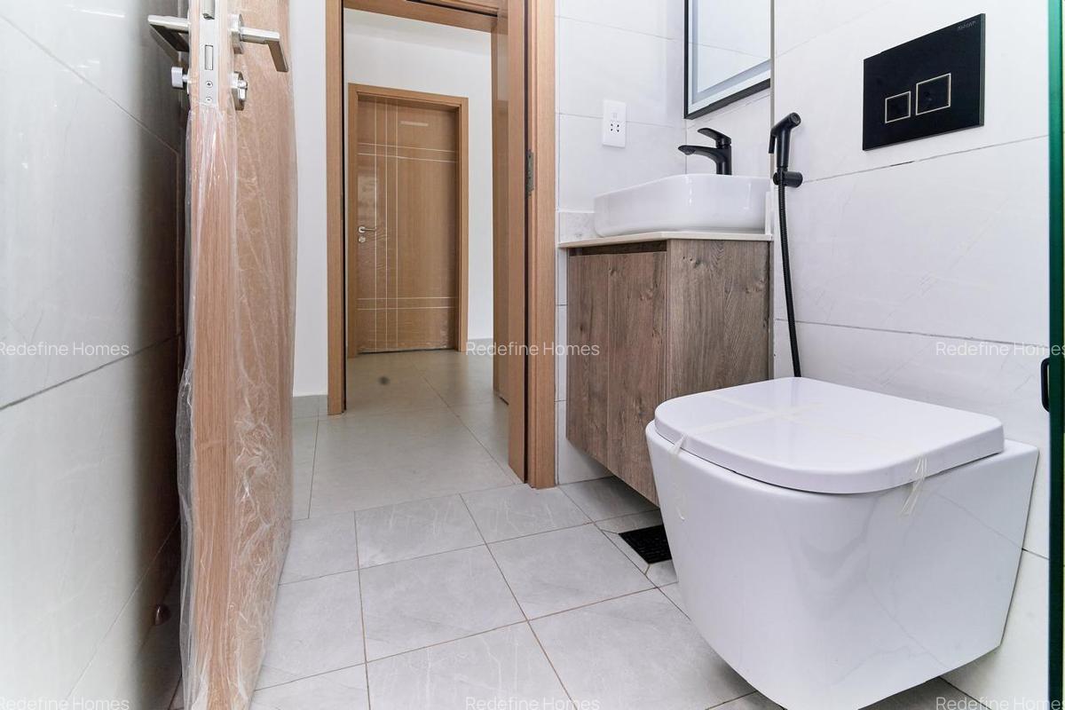 2 Bed Apartment with En Suite in Brookside - 8