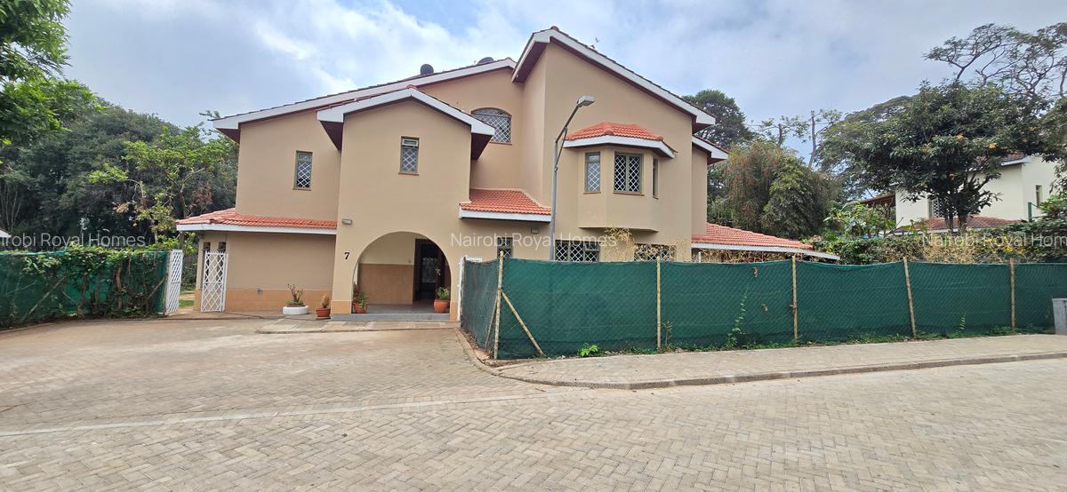 4 Bed Townhouse with En Suite at Lavington Jacaranda Avenue - 1