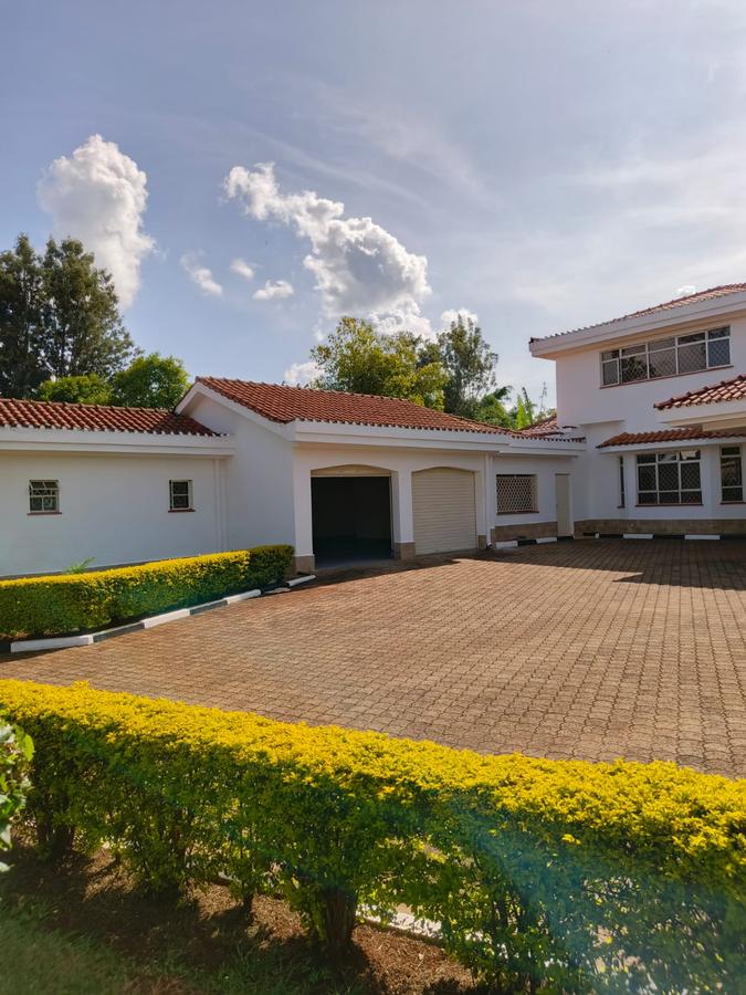 5 Bed House with En Suite at Runda - 3