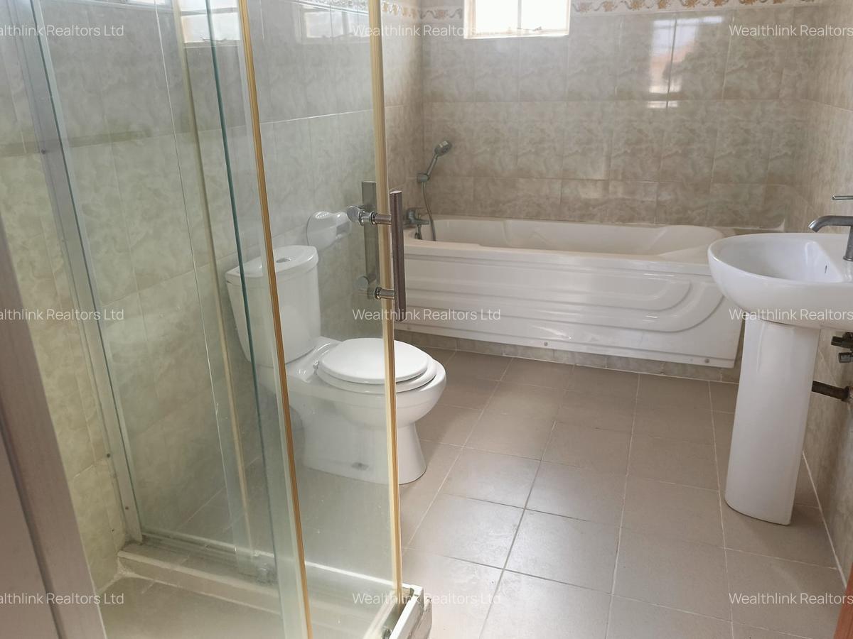 4 Bed Townhouse with En Suite at Runda Paradise - 7