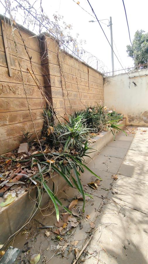 4 Bed Townhouse with Staff Quarters at Five Star Estate - 3