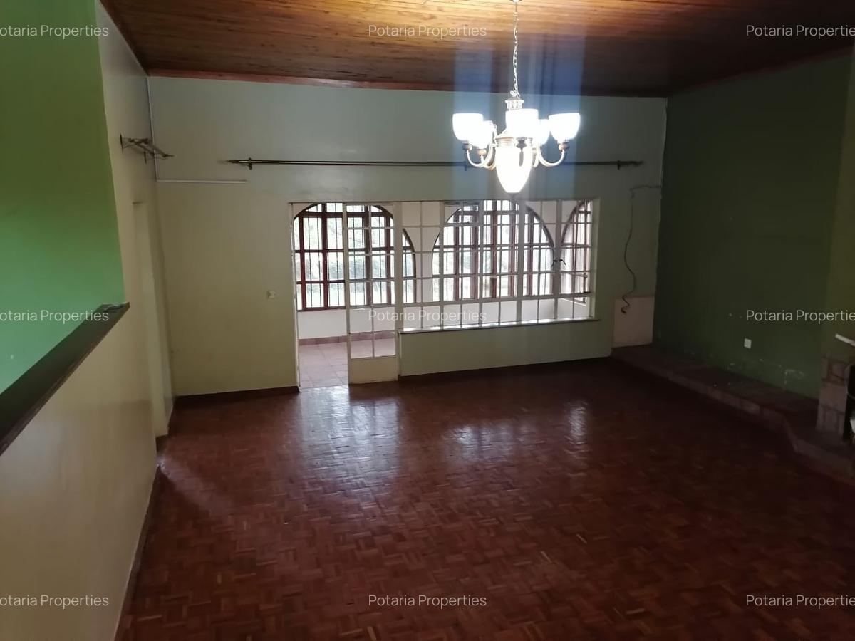 4 Bed House with En Suite in Loresho - 3