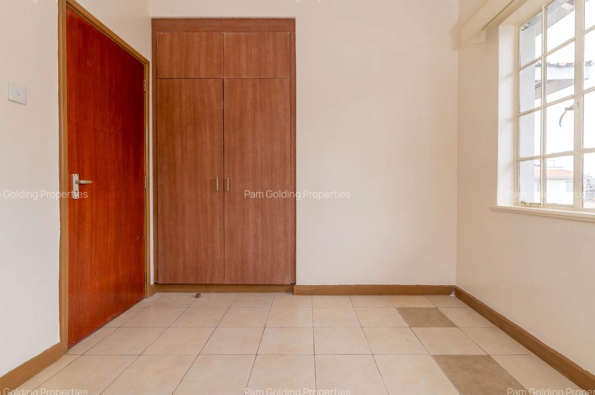 3 Bed Apartment with Garden at Garissa Road - 10