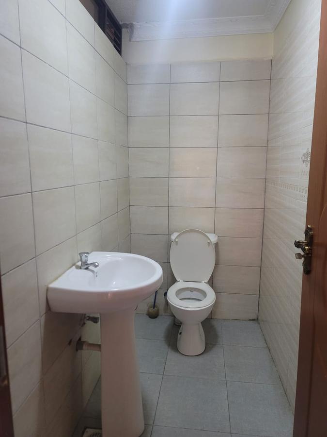 2 Bed House with En Suite in Karen - 12