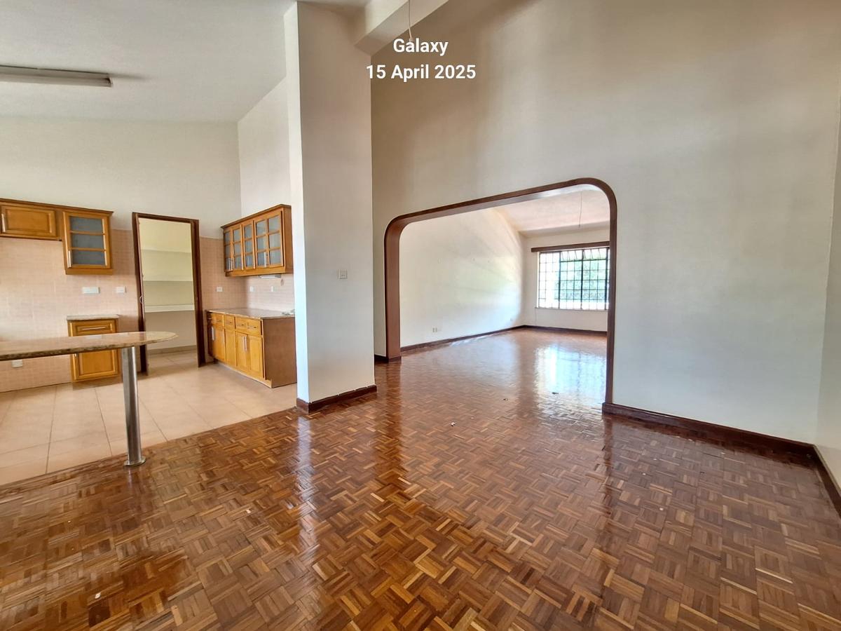 3 Bed Apartment with En Suite at Westlands - 11