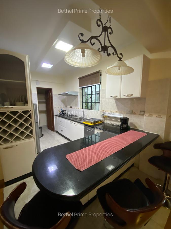 Serviced 2 Bed Apartment with En Suite in Nyari - 6