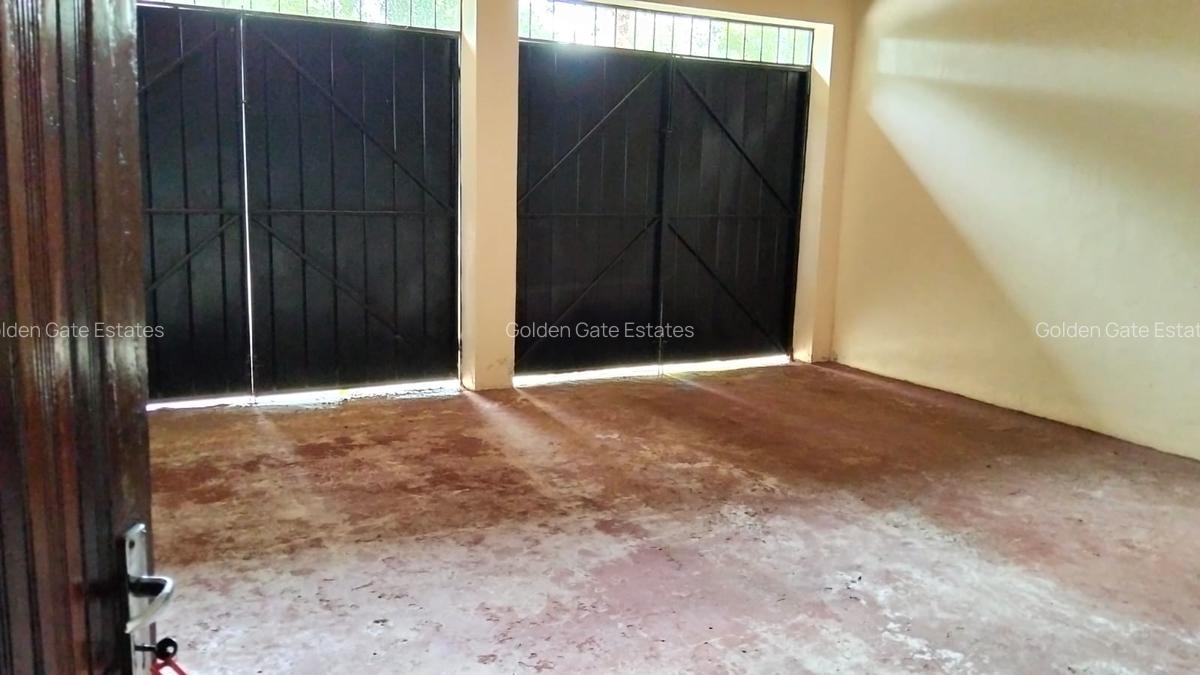 6 Bed House with En Suite in Karen - 7