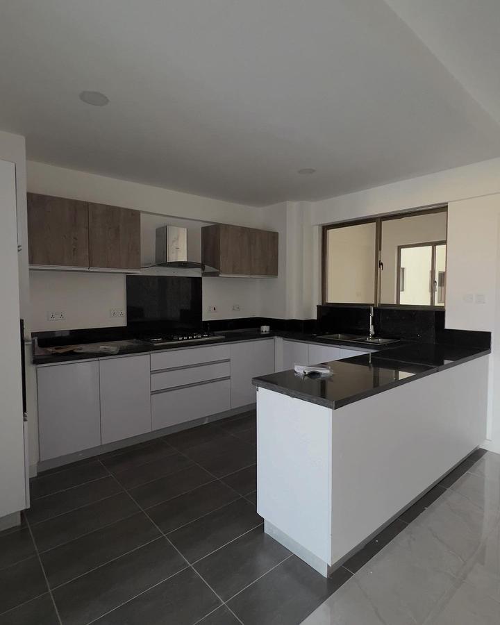 3 Bed Apartment with En Suite at Othaya Road - 1