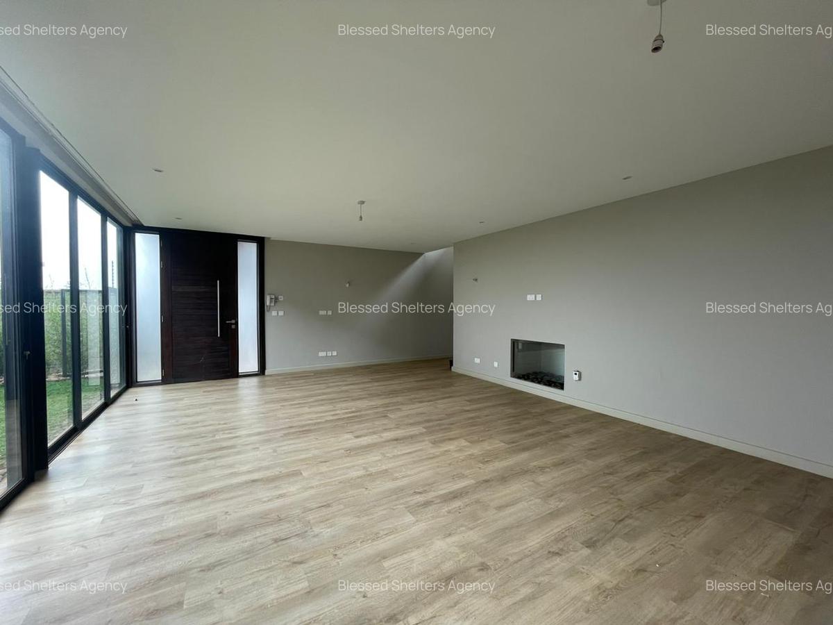4 Bed Villa with En Suite in Kiambu Road - 7
