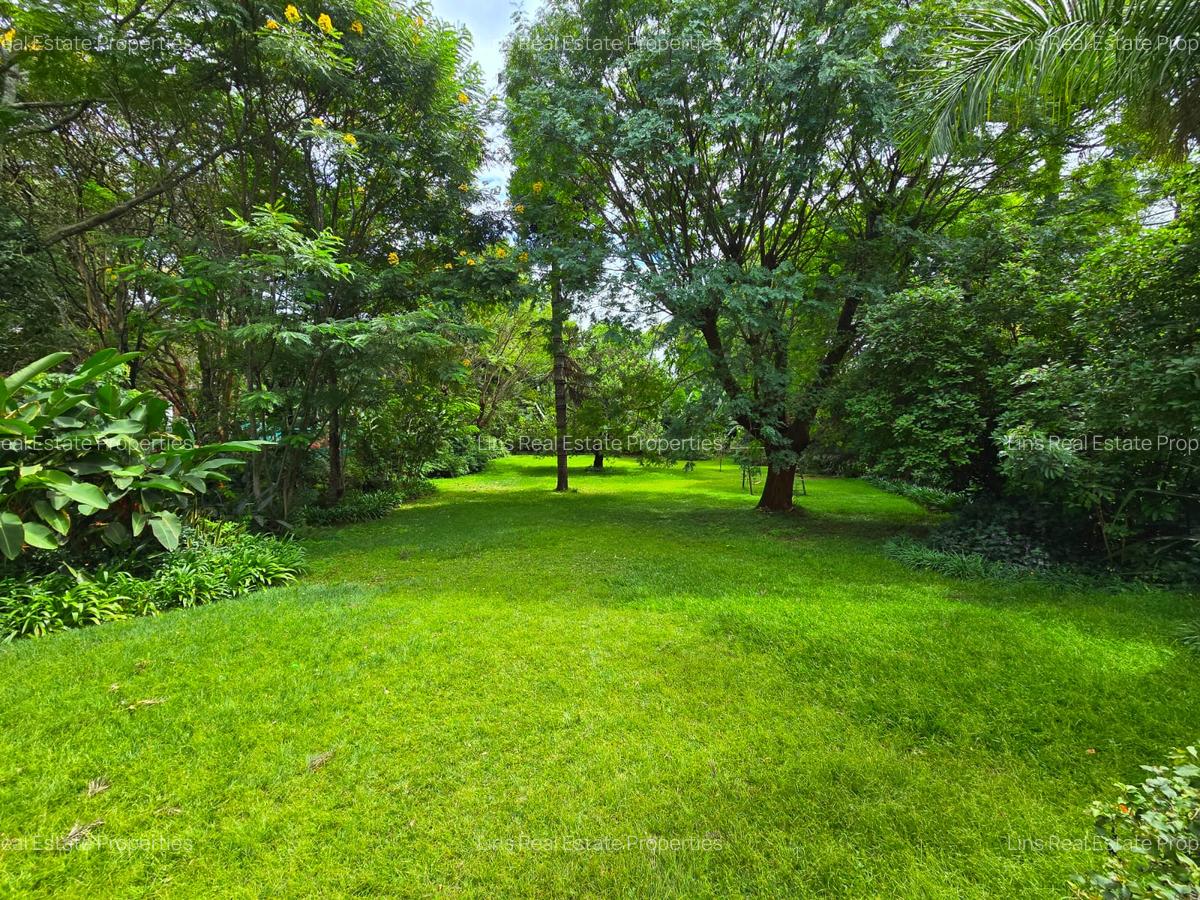 5 Bed House with En Suite in Kitisuru - 4