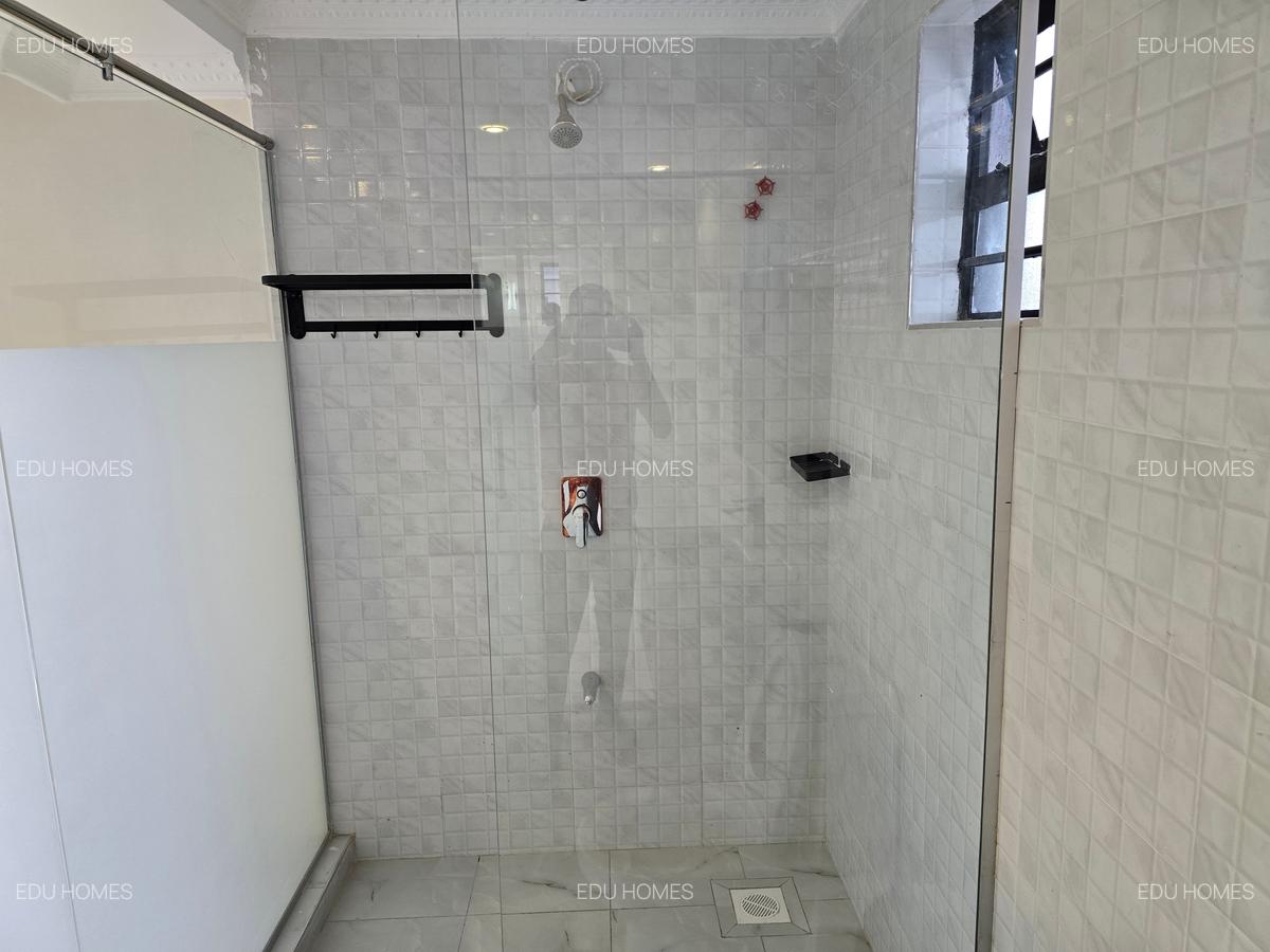 4 Bed House with En Suite at Thikaroad - 12