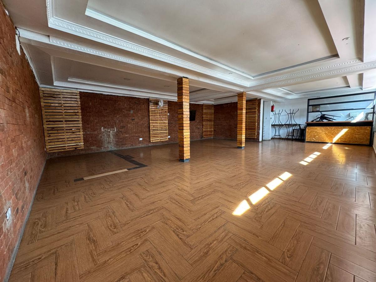 Commercial Property in Donholm - 12
