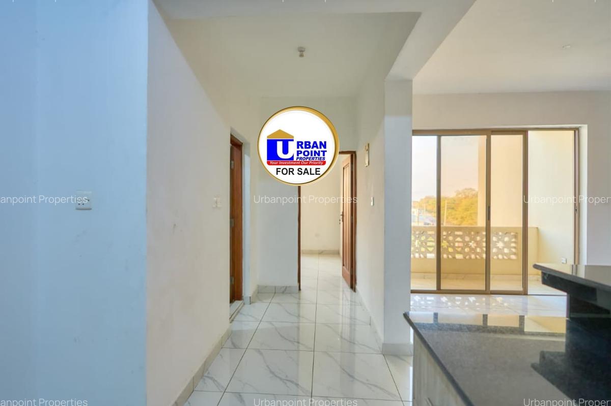 1 Bed Apartment with En Suite in Bamburi - 7