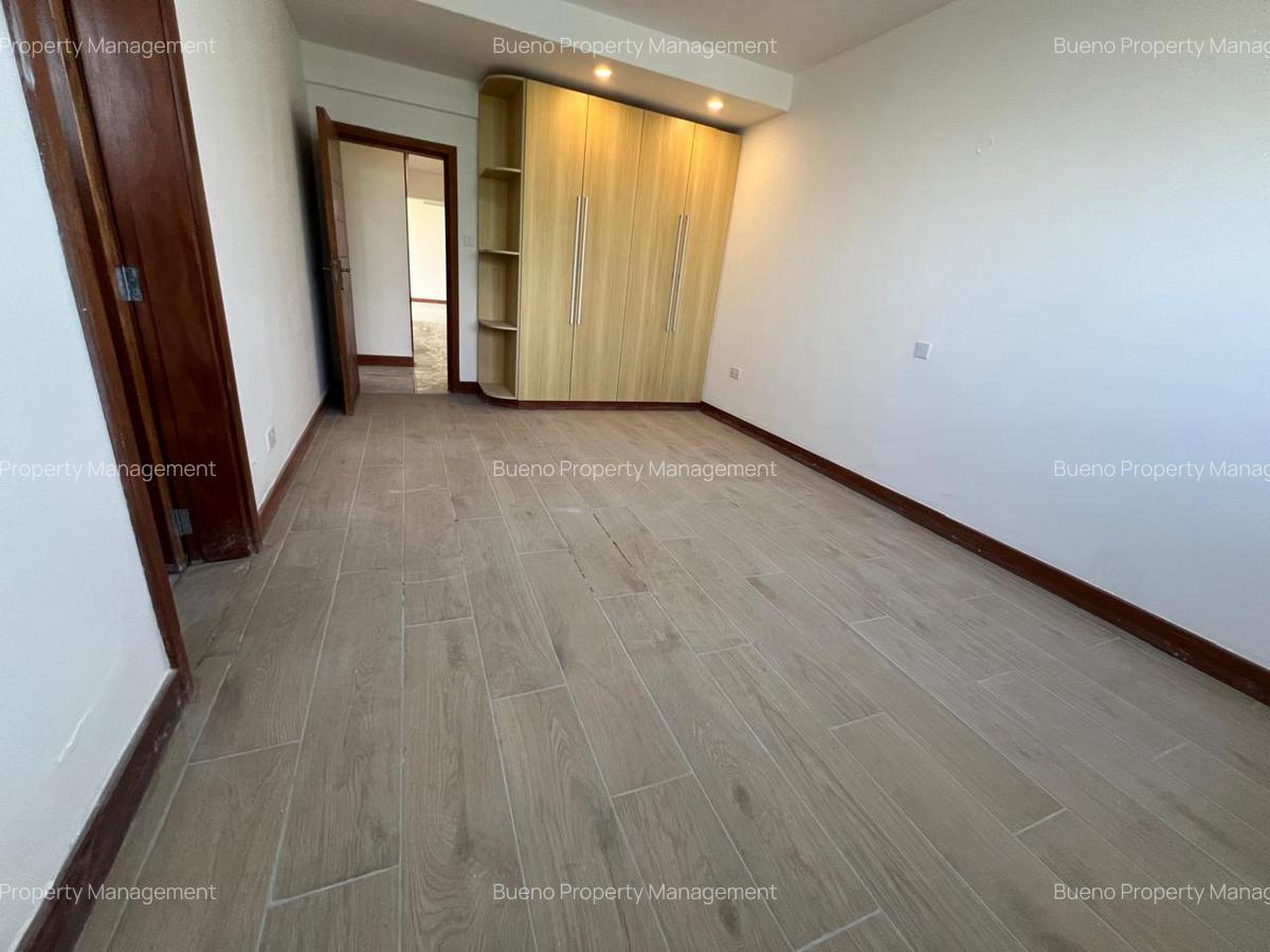 4 Bed Apartment with En Suite in Lavington - 15