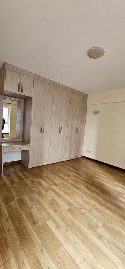 4 Bed Apartment with En Suite at General Mathenge - 9