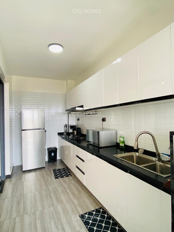 Furnished 3 Bed Apartment with En Suite at Wood Avenue - 7